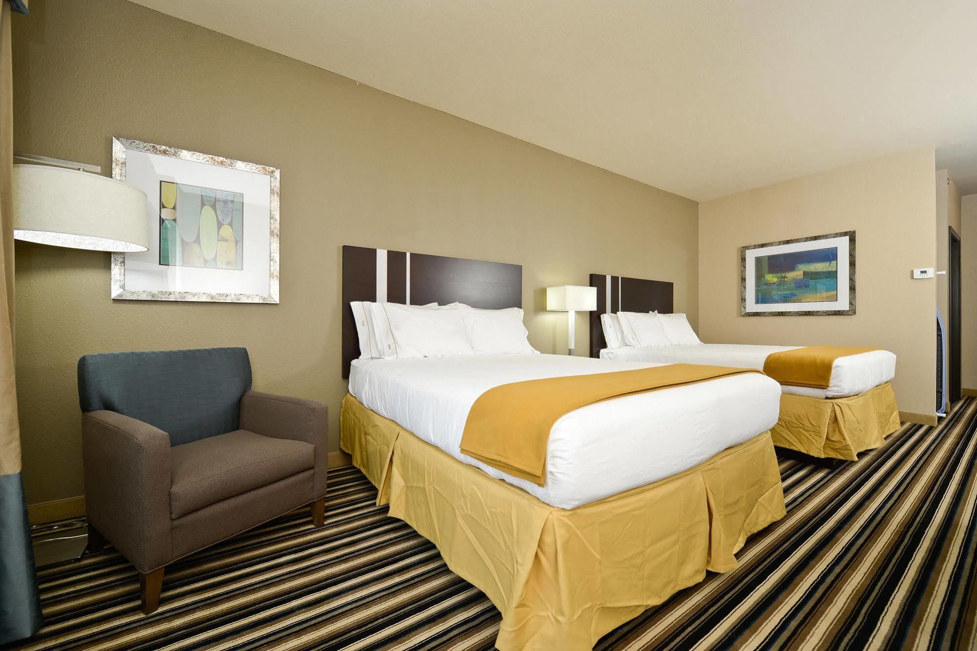 Holiday Inn Express & Suites Forrest City By Ihg Esterno foto